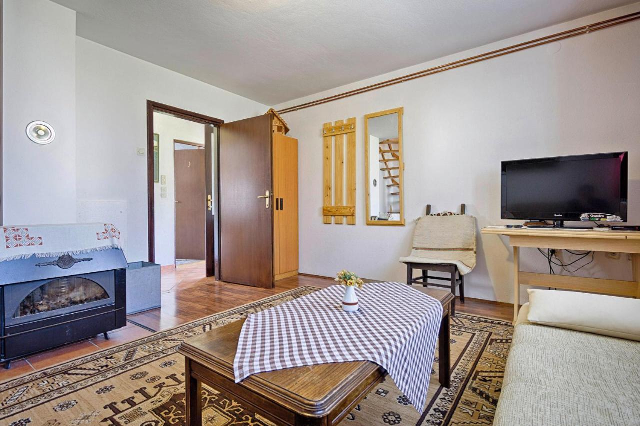 Milan In Rastovaca Villa ภายนอก รูปภาพ